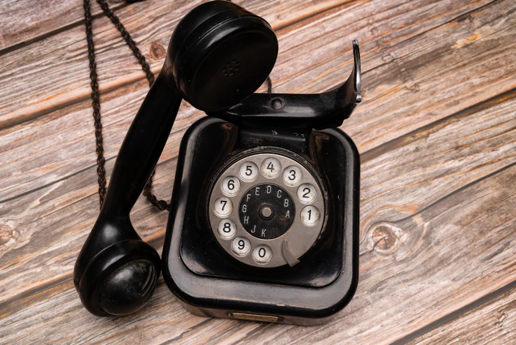 Achtung vor Telefonbetrügern: Falsche Polizisten erbeuten 250.000 Euro in Ostthüringen