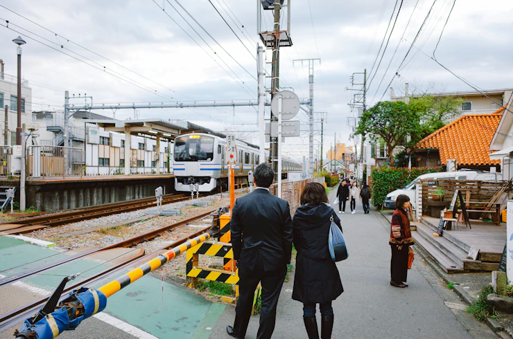Straßenbahn übersehen: 90-jähriger Radfahrer in Jena-Winzerla schwer verletzt