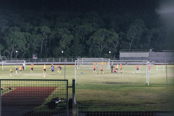 Bundesliga-Interesse: VfB Stuttgart jagt Jenas Abwehr-Juwel Maxim Hessel