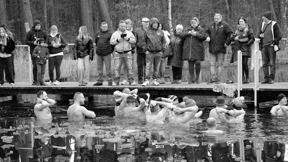 800 Teilnehmer beim nachgeholten Neujahrsschwimmen im Schleichersee