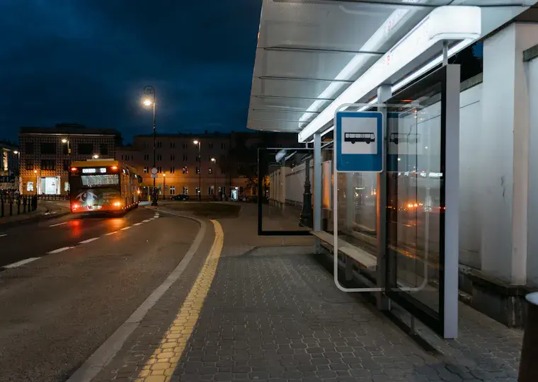 Symbolbild: Neue Wochenend-Spätbusse zwischen Jena und Eisenberg
