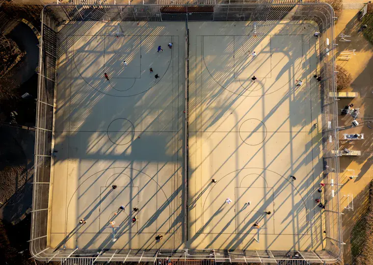 Symbolbild: Trainerwechsel bei Science City und neue Fahrradstaffel: Der Jenaer Wochenrückblick