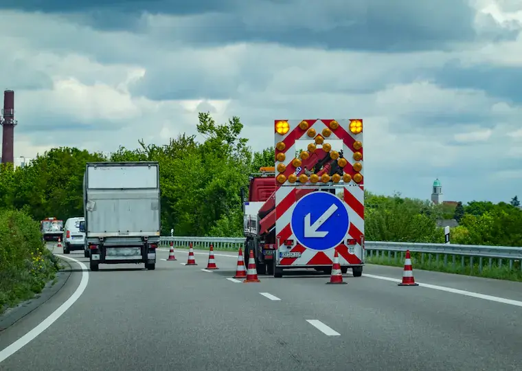 Symbolbild: Großbaustelle auf der A4: Umfangreiche Fahrbahnerneuerung zwischen Jena und Stadtroda