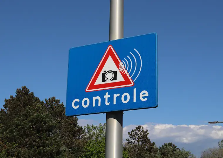 Symbolbild: Achtung Autofahrer: Hier wird heute in Zwätzen und Kunitz geblitzt