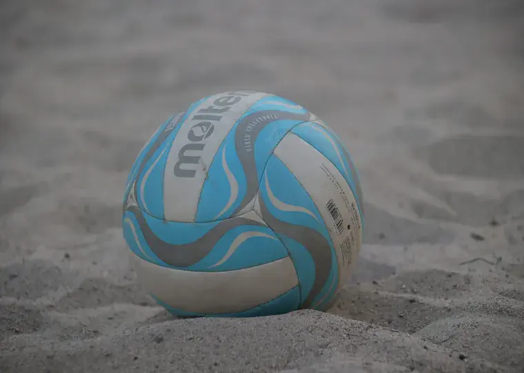 Symbolbild: Stadtteilfest auf dem Westsportplatz: Jena-West feiert Saisoneröffnung