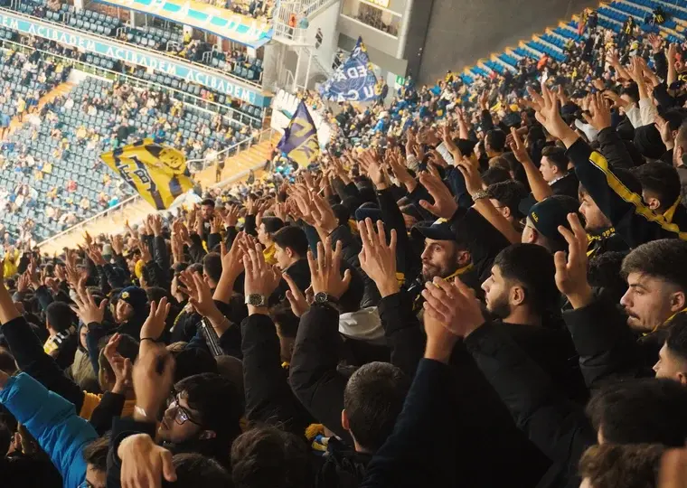 Symbolbild: Suche nach neuem Cheftrainer: FC Carl Zeiss Jena vor dem Umbruch