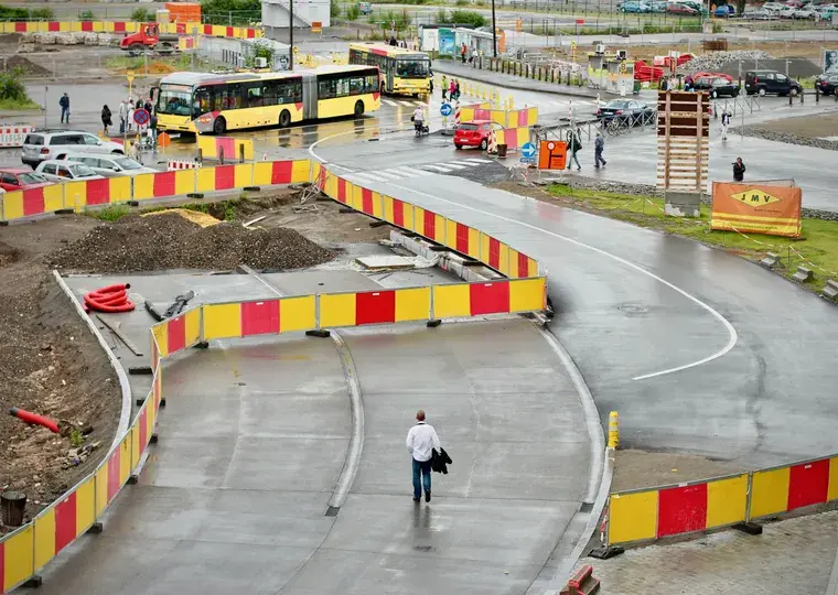 Symbolbild: Straßensanierung in Schorba: Drei Tage kein Busverkehr