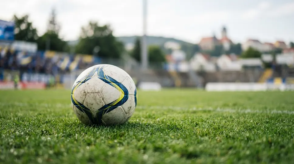 Symbolbild: Jena: FCC verpflichtet U19-Vizeeuropameisterin Terakaj