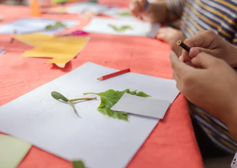 Symbolbild: Jena: Kreativer Ferienworkshop Fotoalbum für Kinder