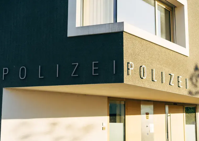 Symbolbild: Anlagebetrug in Jena: Senior verliert 30.000 Euro