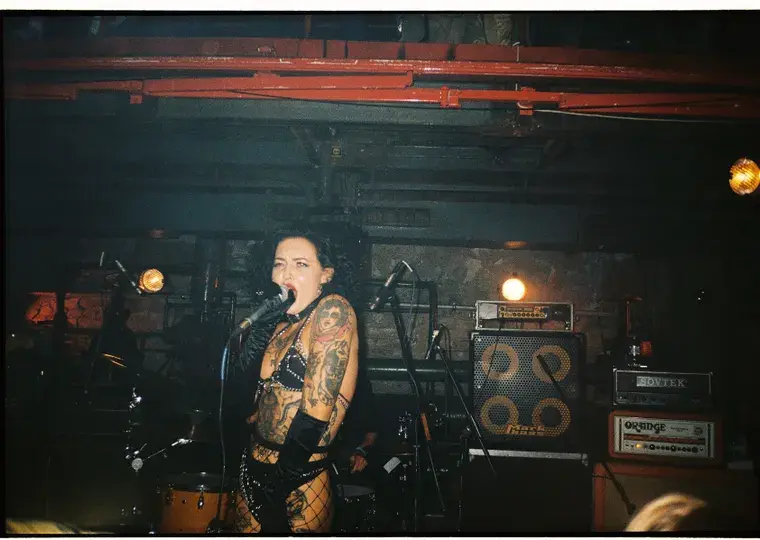 Symbolbild: Rawside, VSK und A.C.K. live im F-Haus Jena